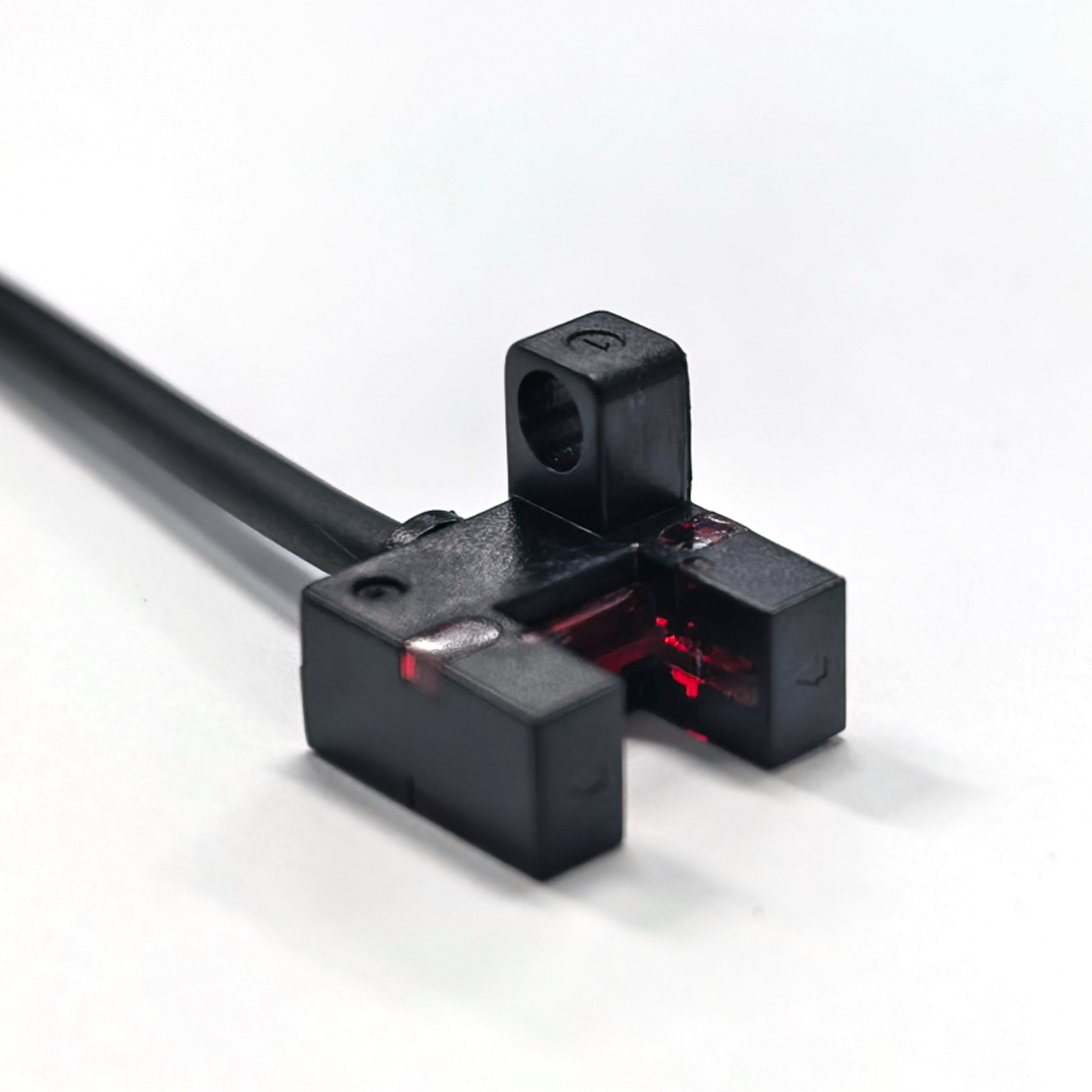 槽型光电传感器